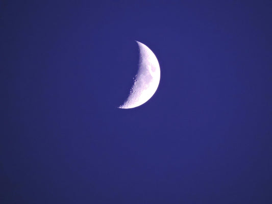 The Astrology Big 3: Understanding Your Moon Sign for Emotional Authenticity, and Regulation